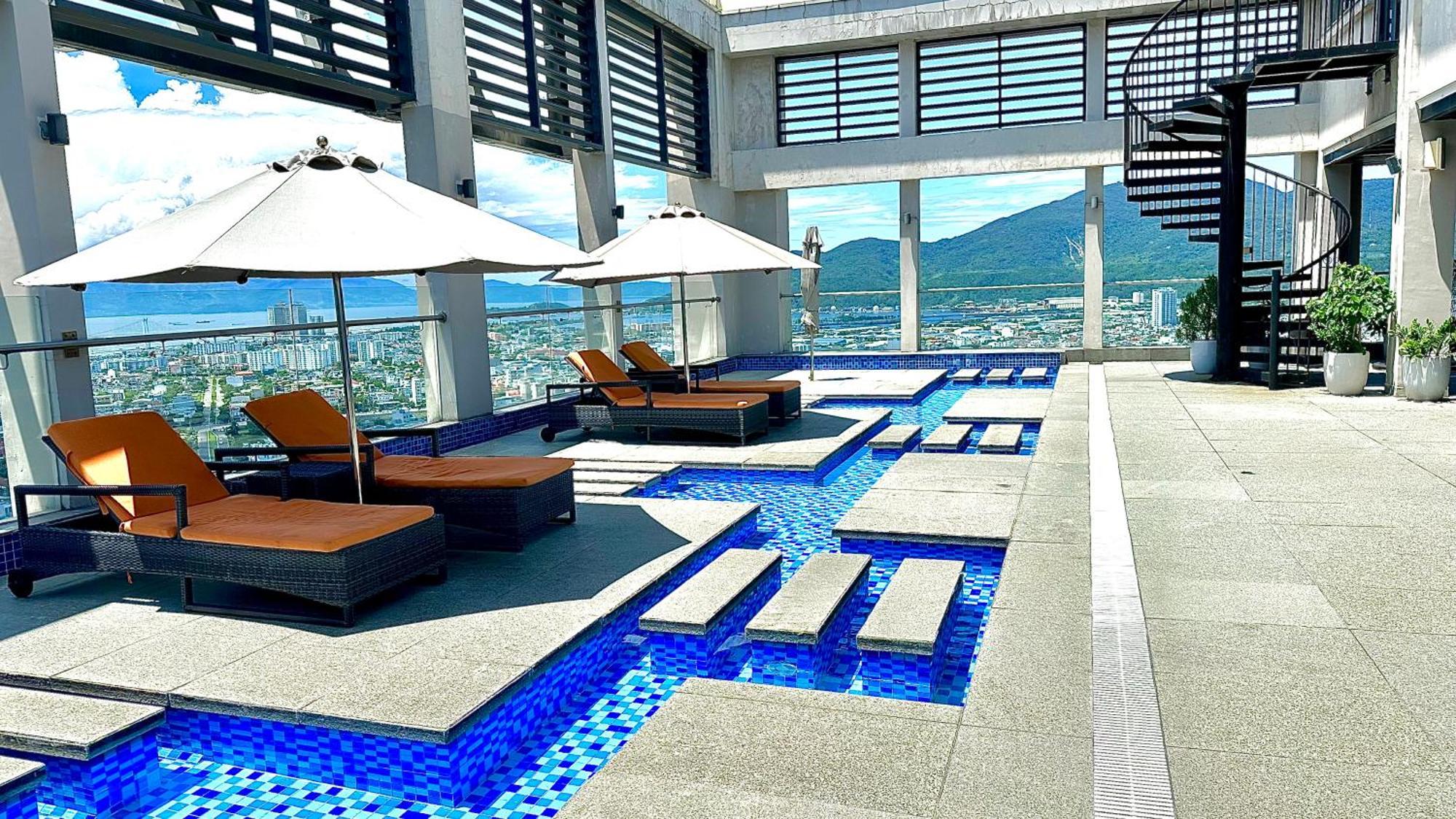 Da Nang Ocean View Luxury Apartment Bagian luar foto