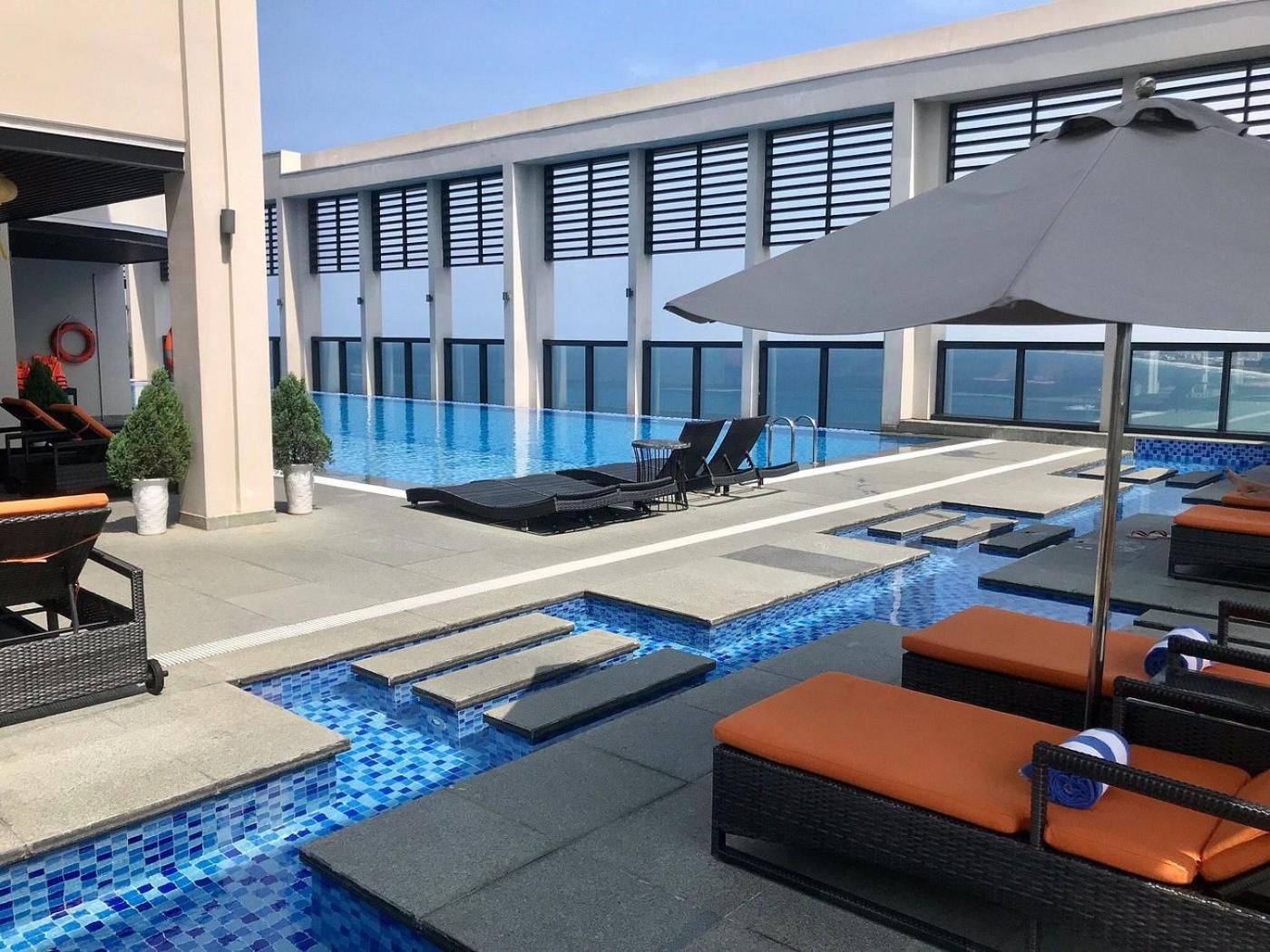 Da Nang Ocean View Luxury Apartment Bagian luar foto